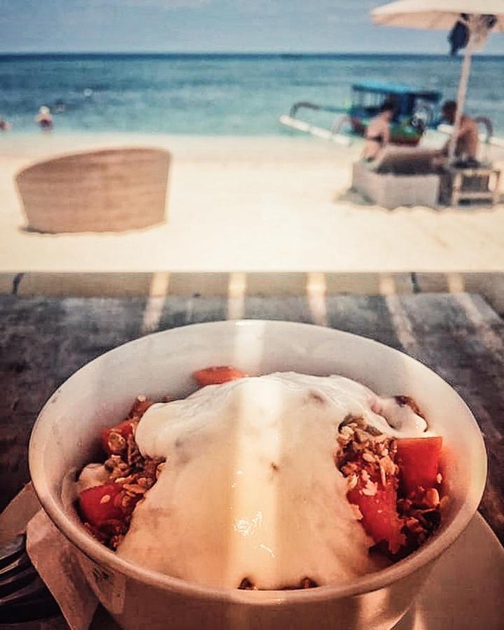 Puri Air Beach Resort & Spa Гили-Эйр Экстерьер фото