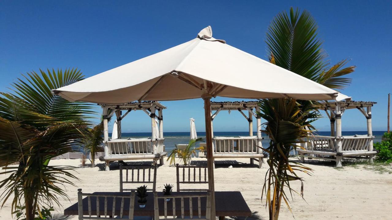 Puri Air Beach Resort & Spa Гили-Эйр Экстерьер фото