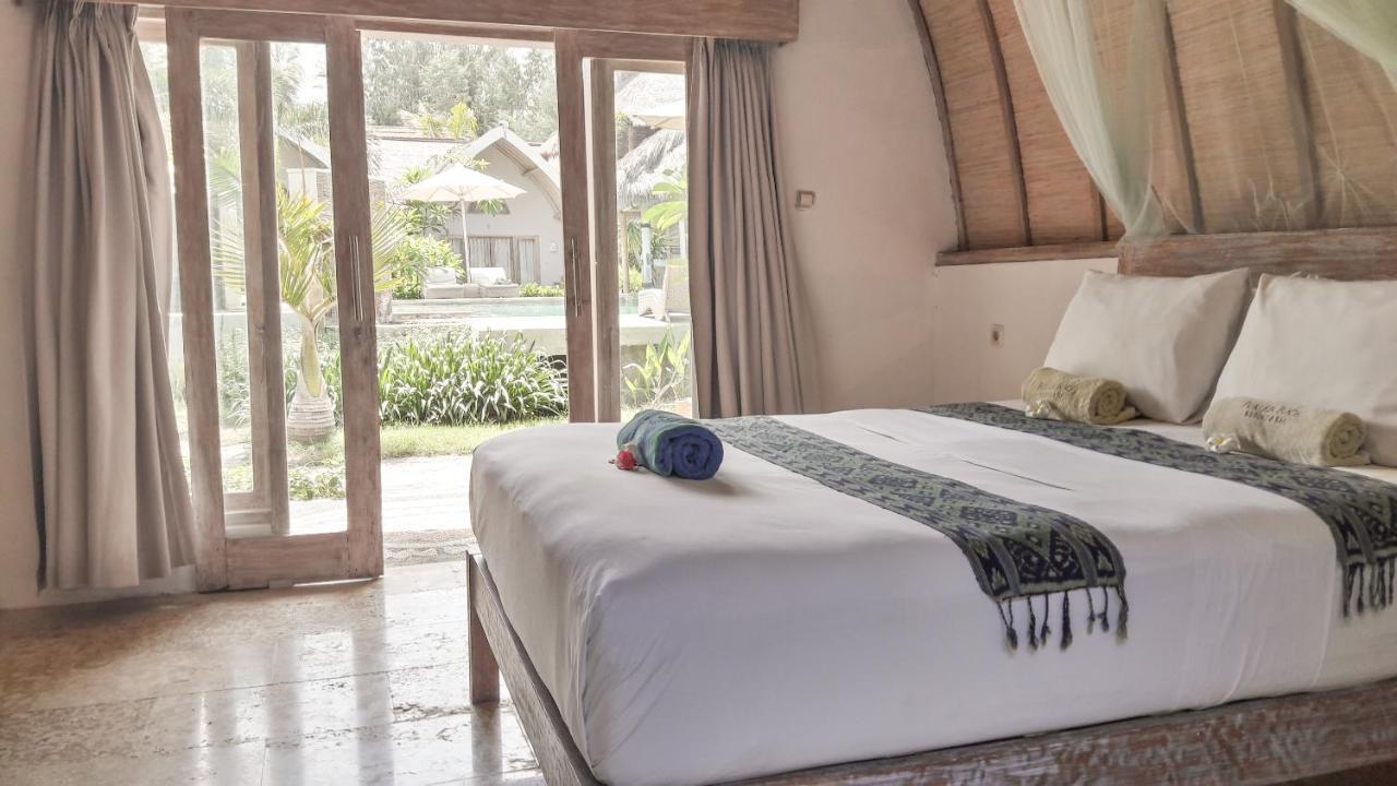 Puri Air Beach Resort & Spa Гили-Эйр Экстерьер фото