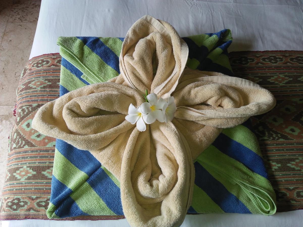 Puri Air Beach Resort & Spa Гили-Эйр Экстерьер фото